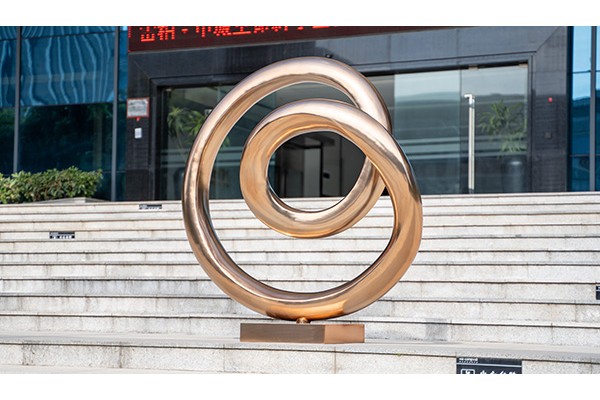 Polished Stainless Steel Double Loop Sculpture for Interior Decoration